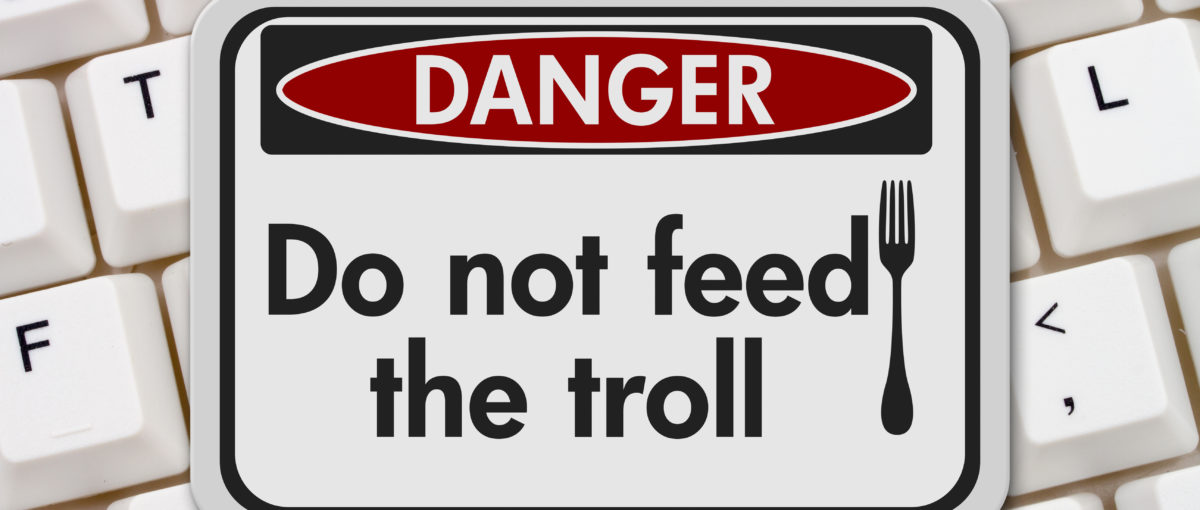 danger do non feed the troll.jpg