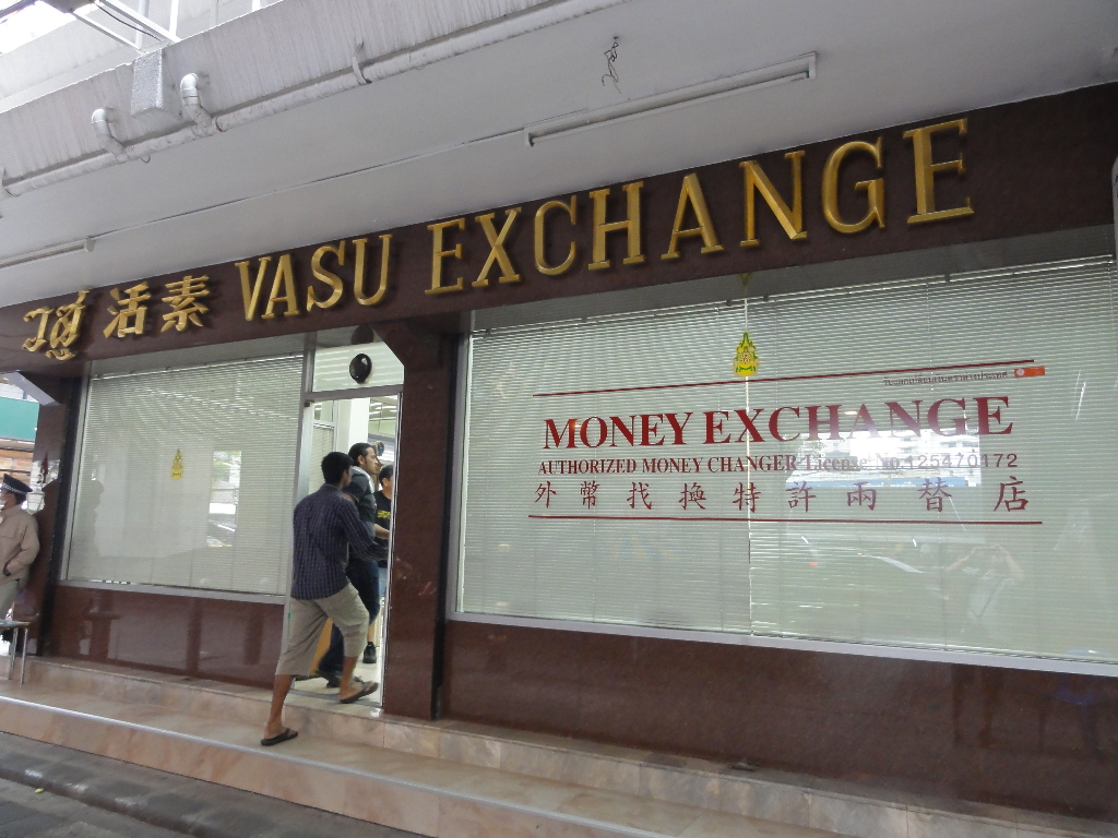 cambiavalute a bangkok vasu exchange.jpg