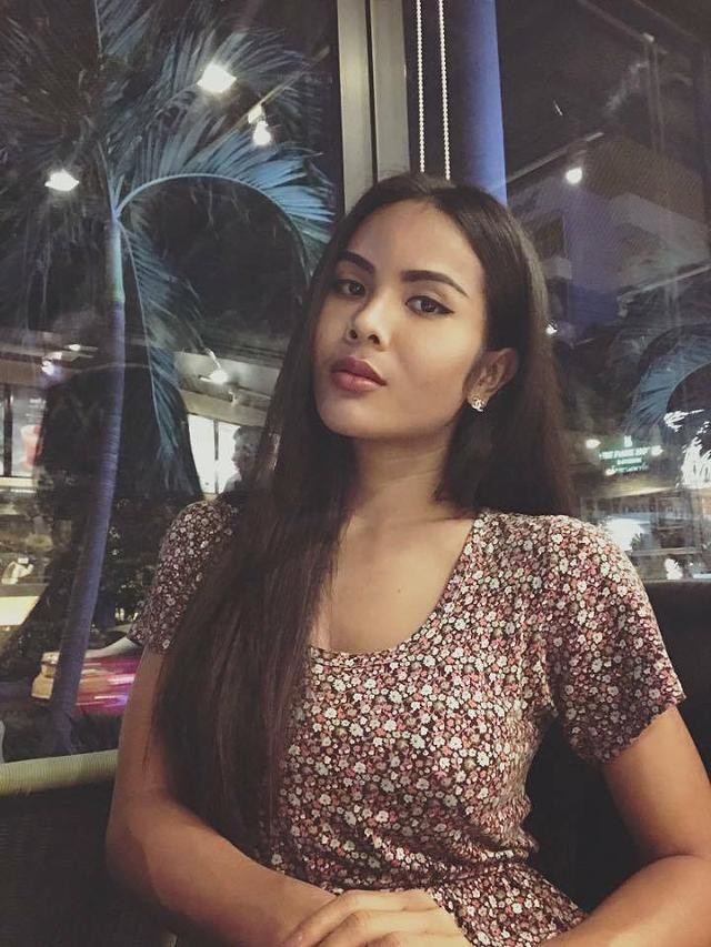 69234432_last-day-in-hk-thai-ladyboy-kim-23-1_1431bd8affe65f6d07d60cf406437a5aff6ad53c.jpg