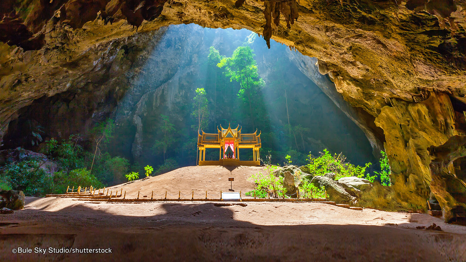 Phraya-Nakhon-Cave.jpg.jpg