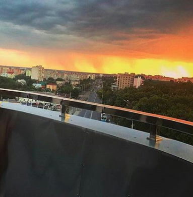 Screenshot-2018-5-16 Lounge-Club SKYROOM Vinnitsa ( skyroom_ua) • Instagram photos and videos(1).jpg