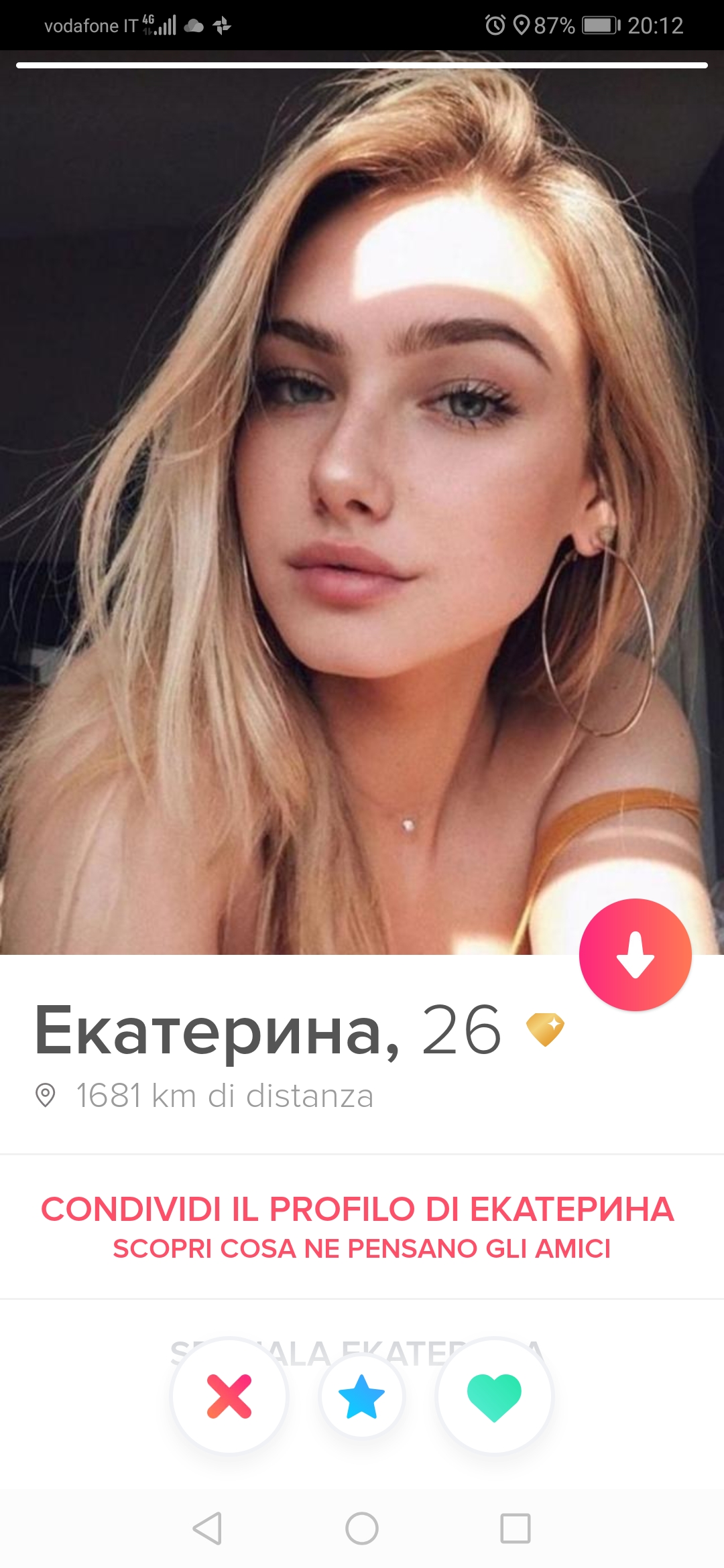 Screenshot_20191104_201214_com.tinder.jpg