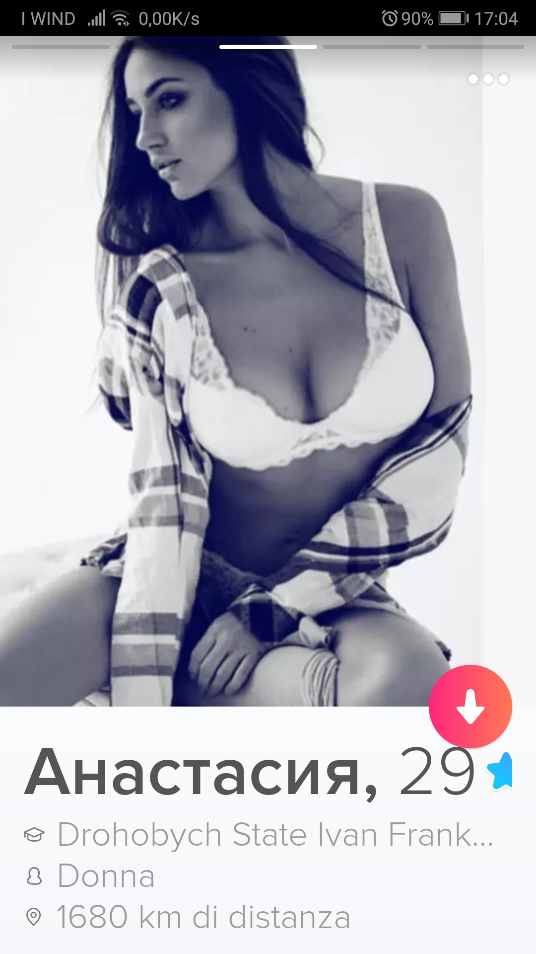 Screenshot_20191110_170415_com.tinder.jpg