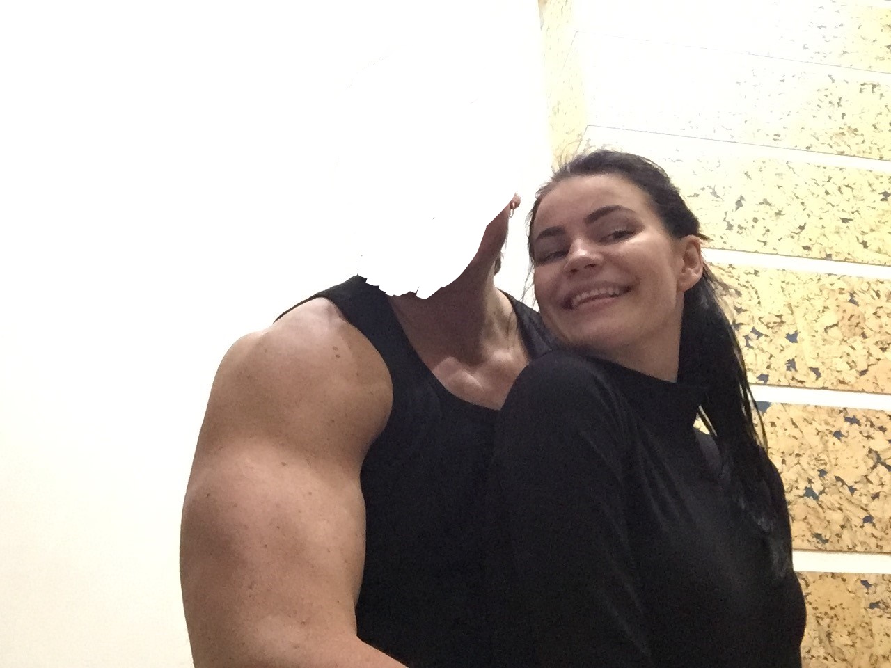 io e massaggiatrice coperto .jpg