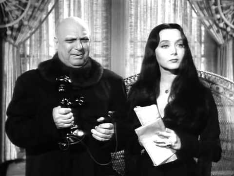 zio-fester-morticia.jpg